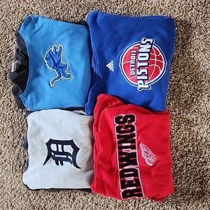 Detroit hoodie bundle